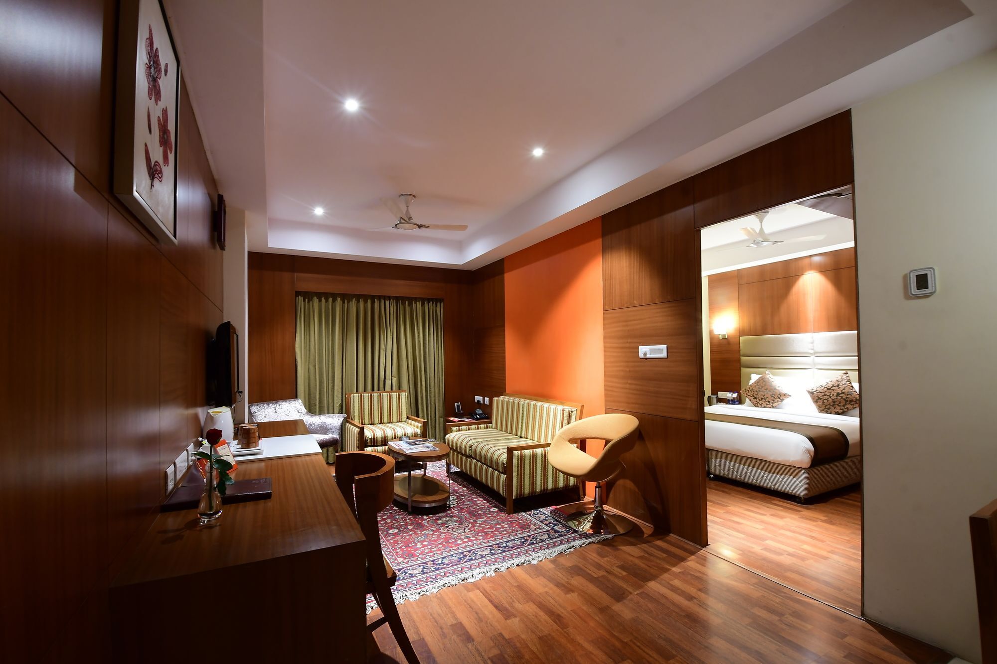 Hotel Daspalla Visakhapatnam Buitenkant foto