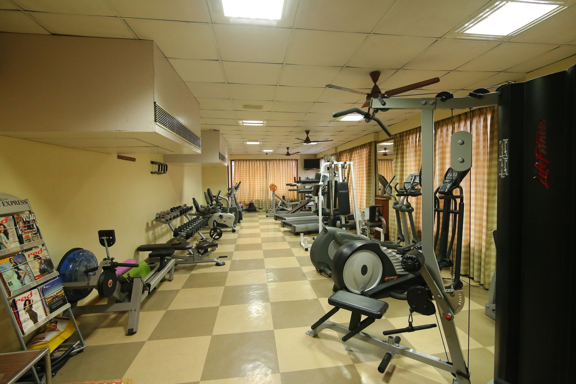 Hotel Daspalla Visakhapatnam Buitenkant foto